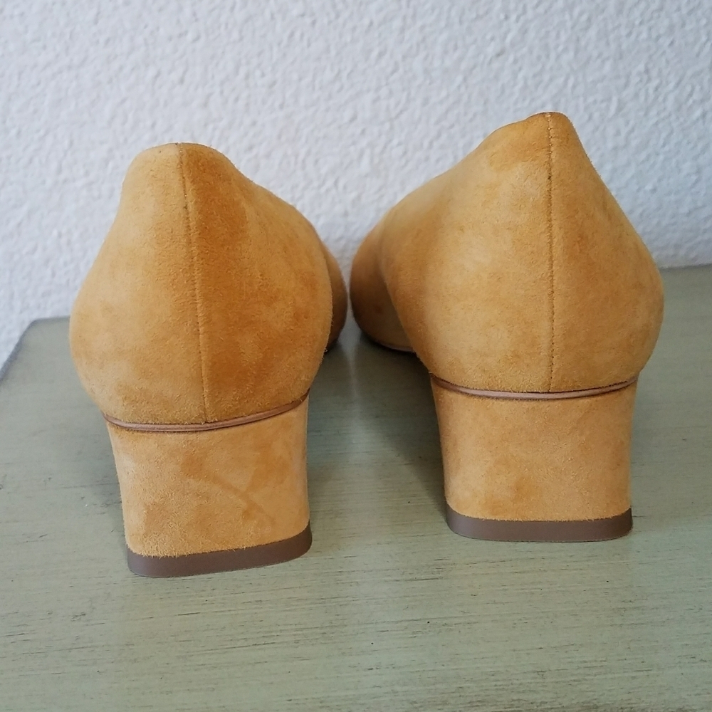 Everlane The V Heel - Picture 7 of 10